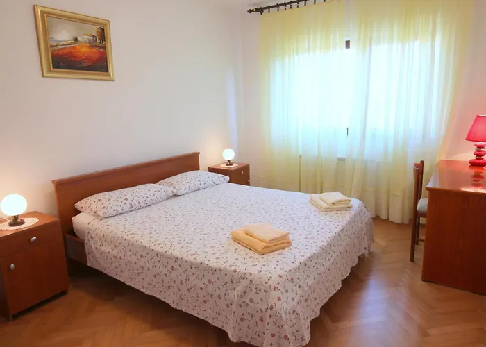 Leopolda Ap6 Apartment